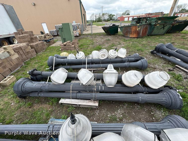 image for item EW1509 (10) light poles