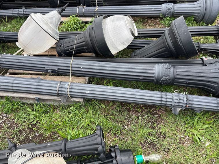 image for item EW1510 (10) light poles