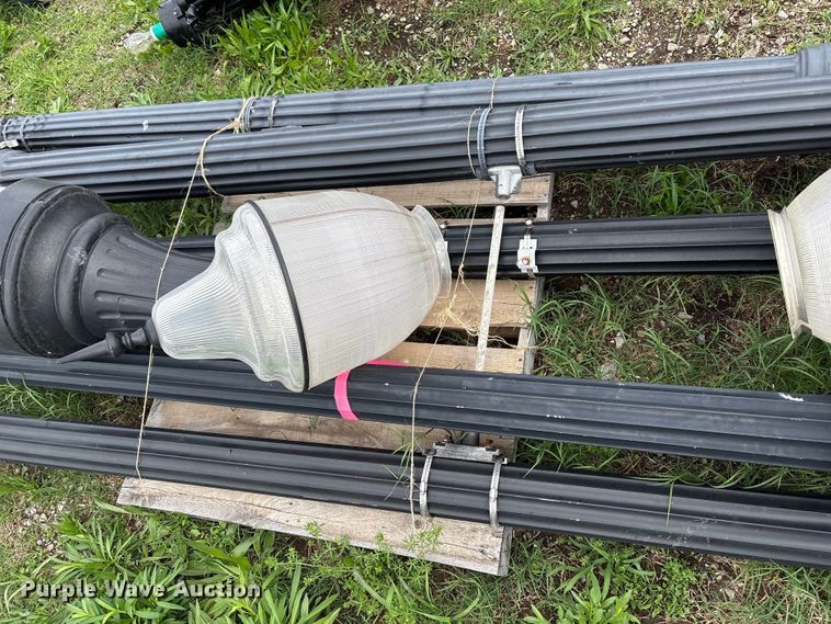 image for item EW1510 (10) light poles