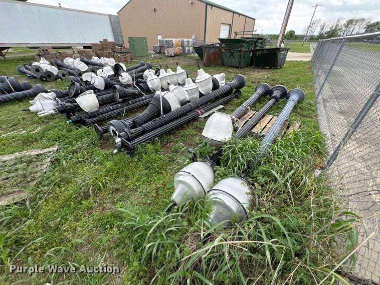 image for item EW1511 (13) light poles