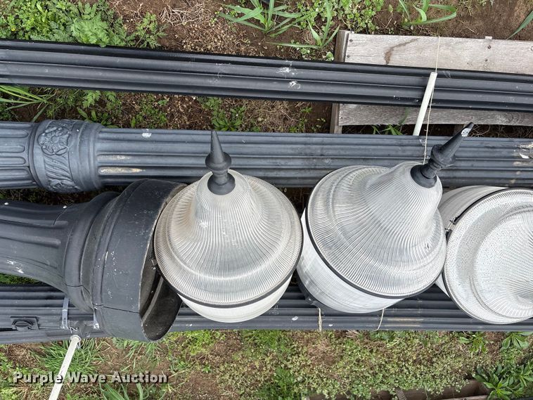 image for item EW1511 (13) light poles