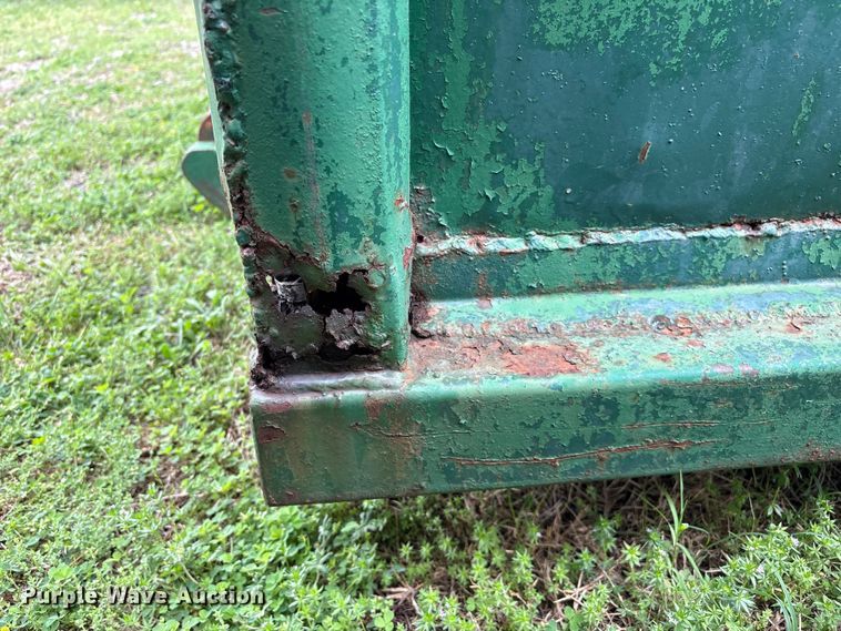 image for item EW1514 (2) dumpsters