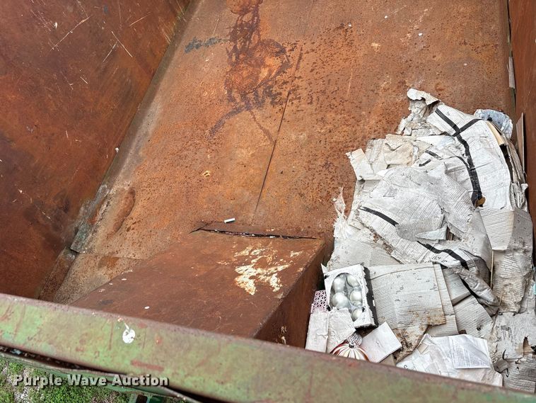 image for item EW1514 (2) dumpsters