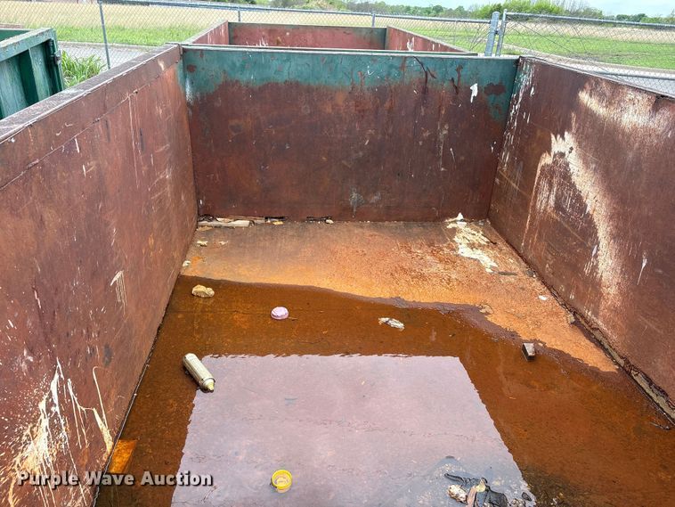 image for item EW1514 (2) dumpsters