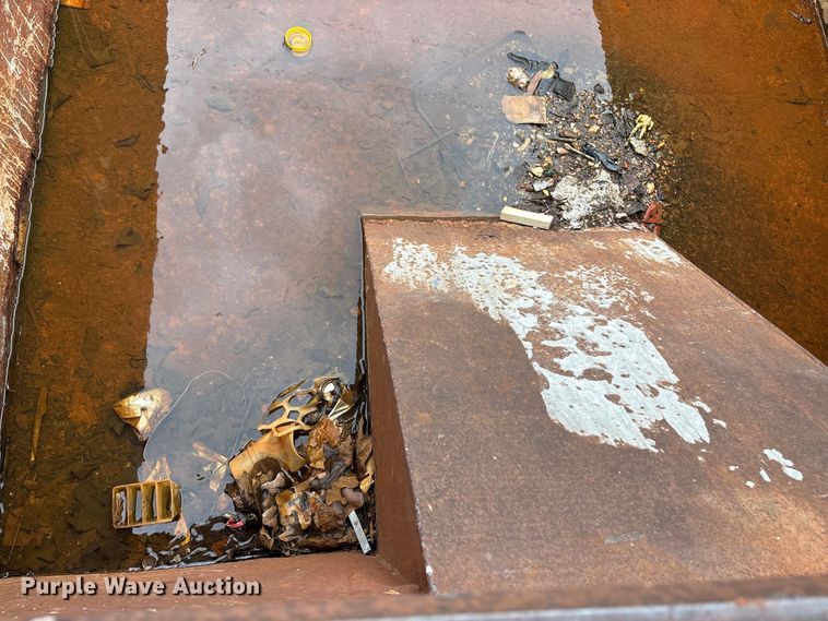 image for item EW1514 (2) dumpsters