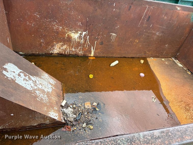 image for item EW1514 (2) dumpsters