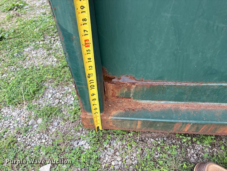 image for item EW1514 (2) dumpsters