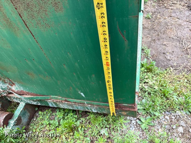 image for item EW1515 (2) dumpsters