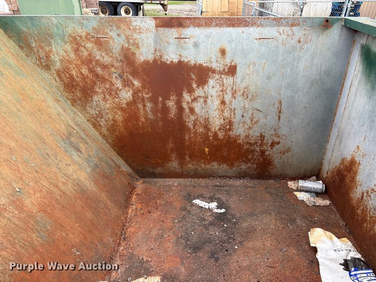 image for item EW1519 (3) dumpsters