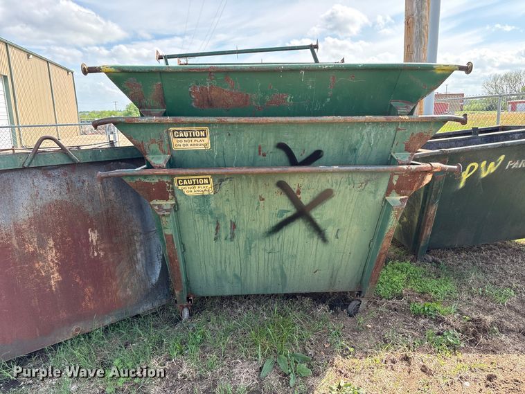 image for item EW1521 (3) dumpsters