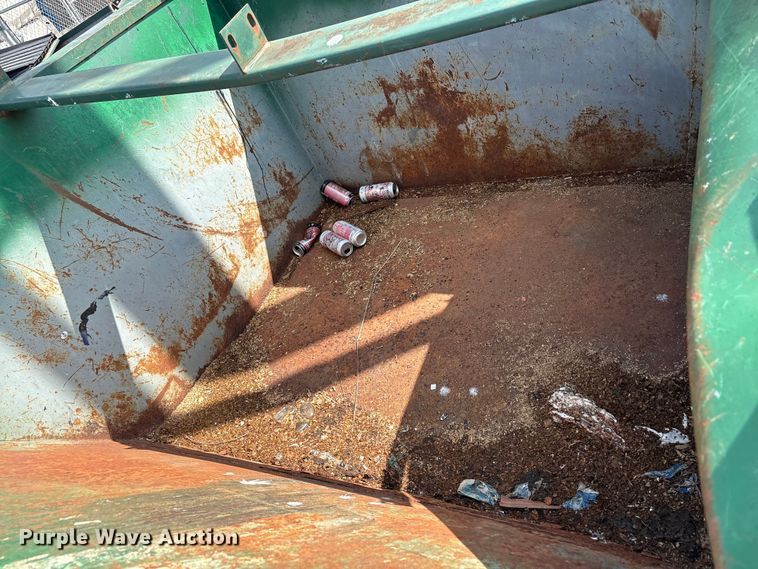 image for item EW1521 (3) dumpsters