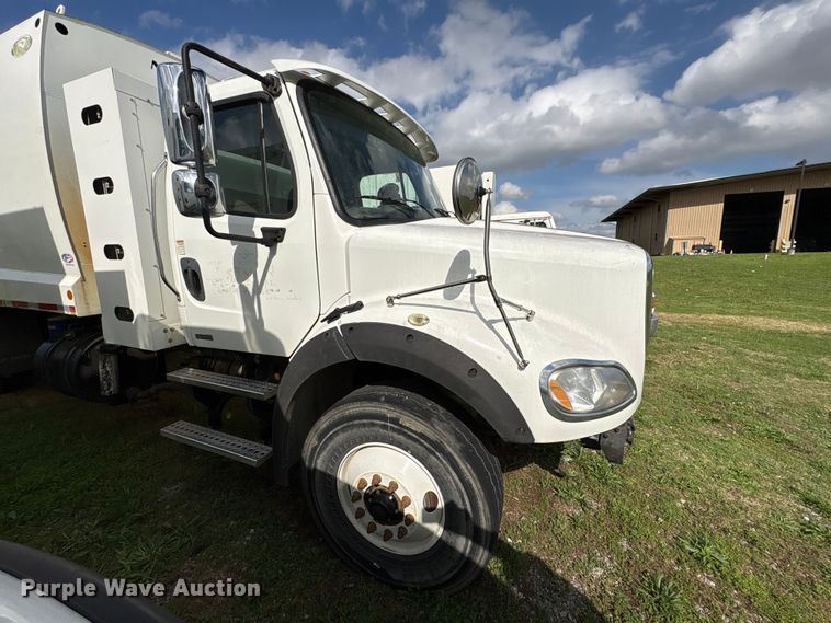 image for item EW1525 2014 Freightliner Business Class M2 refuse truck
