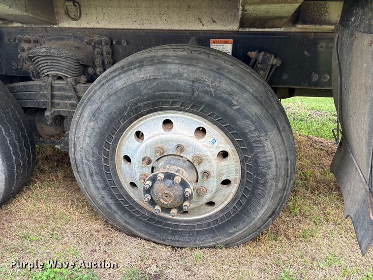 image for item EW1525 2014 Freightliner Business Class M2 refuse truck