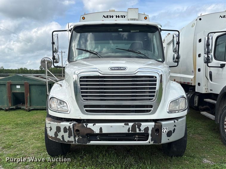 image for item EW1526 2014 Freightliner Business Class M2 refuse truck