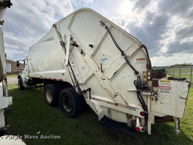 image for item EW1526 2014 Freightliner Business Class M2 refuse truck