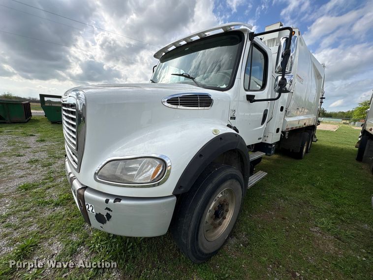 image for item EW1526 2014 Freightliner Business Class M2 refuse truck