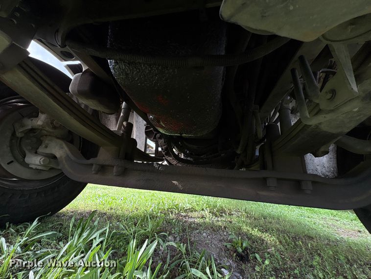image for item EW1526 2014 Freightliner Business Class M2 refuse truck