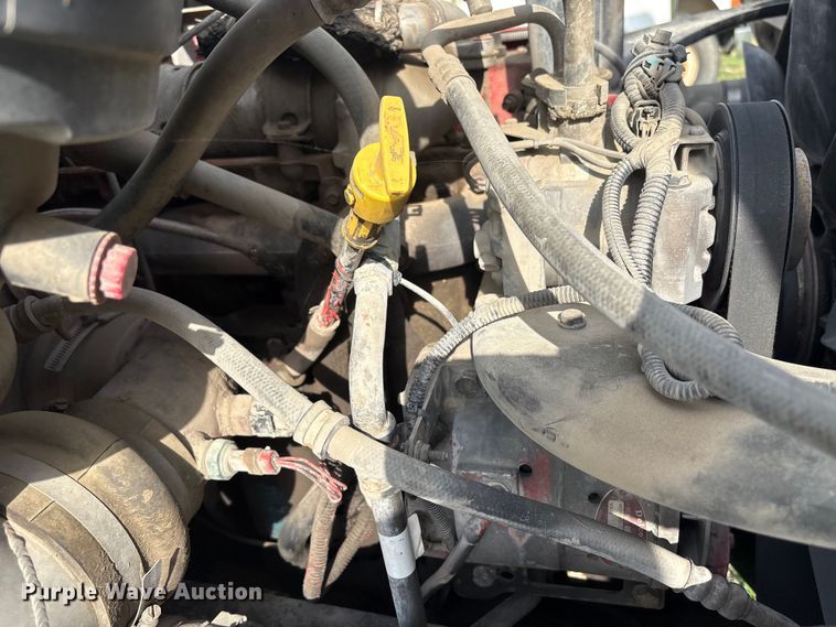 image for item EW1526 2014 Freightliner Business Class M2 refuse truck