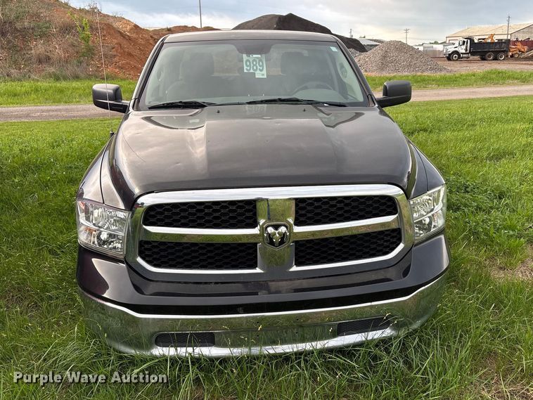 image for item EW1528 2019 RAM 1500 Ext. Cab pickup truck