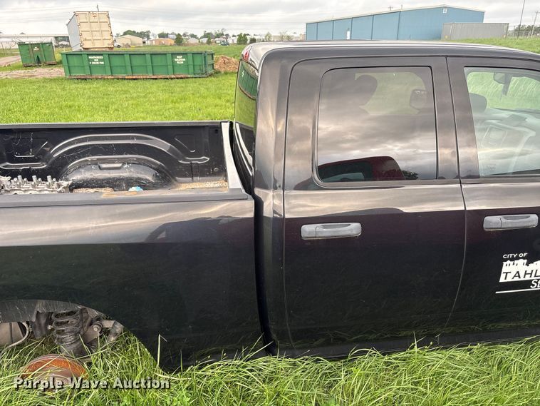 image for item EW1528 2019 RAM 1500 Ext. Cab pickup truck