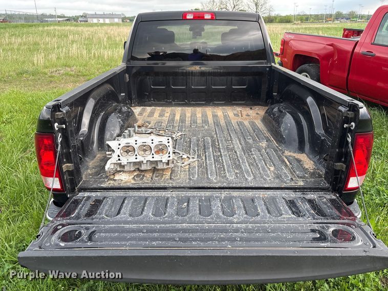 image for item EW1528 2019 RAM 1500 Ext. Cab pickup truck