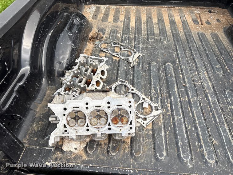 image for item EW1528 2019 RAM 1500 Ext. Cab pickup truck