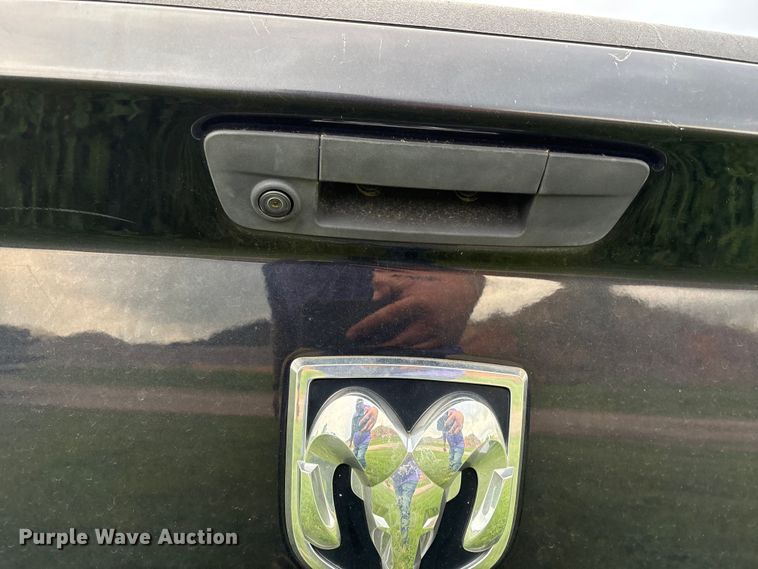 image for item EW1528 2019 RAM 1500 Ext. Cab pickup truck