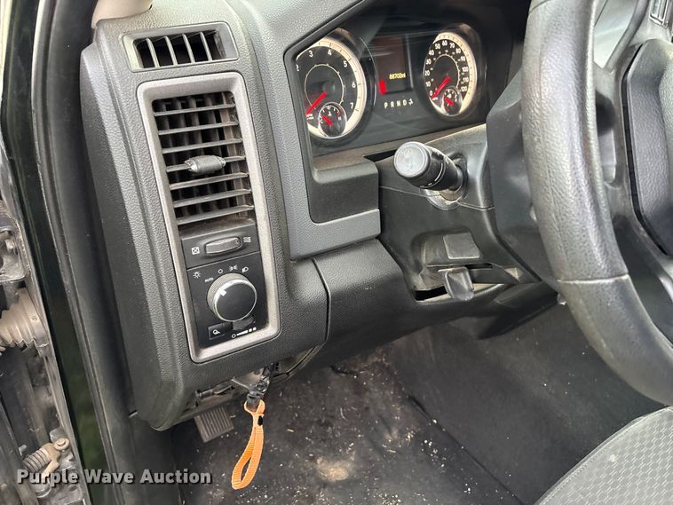 image for item EW1528 2019 RAM 1500 Ext. Cab pickup truck