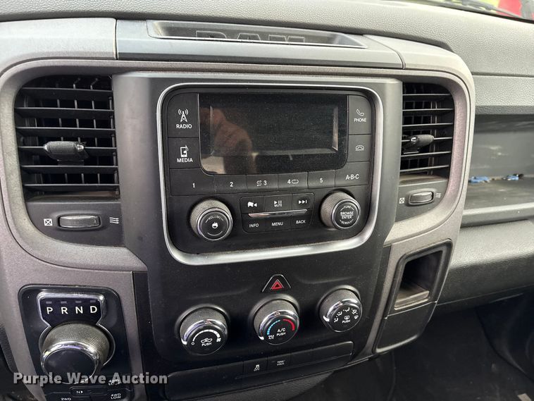 image for item EW1528 2019 RAM 1500 Ext. Cab pickup truck