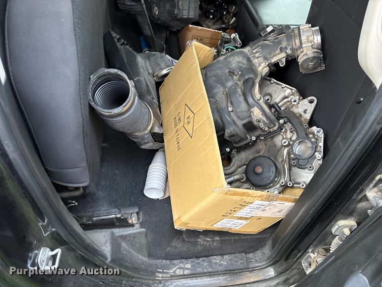 image for item EW1528 2019 RAM 1500 Ext. Cab pickup truck