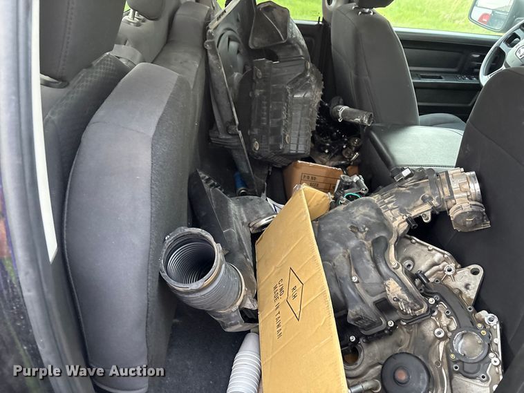 image for item EW1528 2019 RAM 1500 Ext. Cab pickup truck