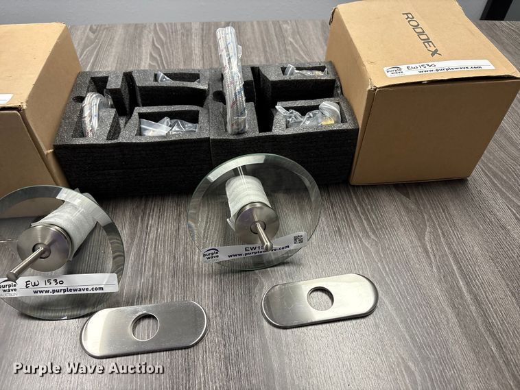 image for item EW1530 (2) Roddex faucet fixtures