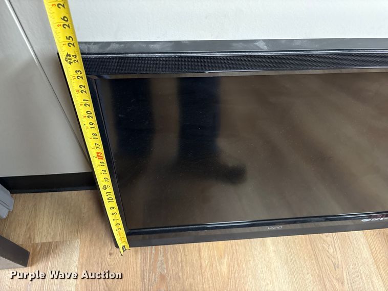 image for item EW1531 Vizio 42