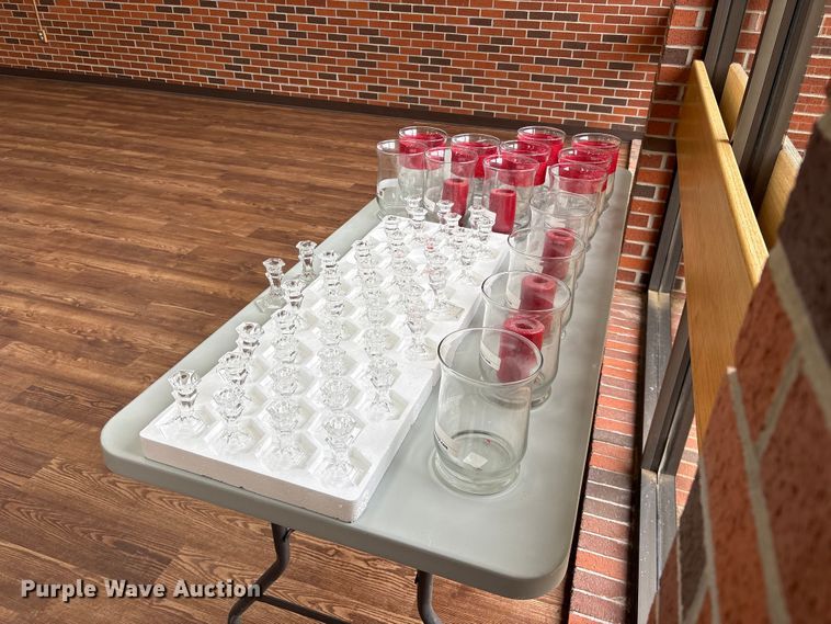 image for item EW1533 Glass decor