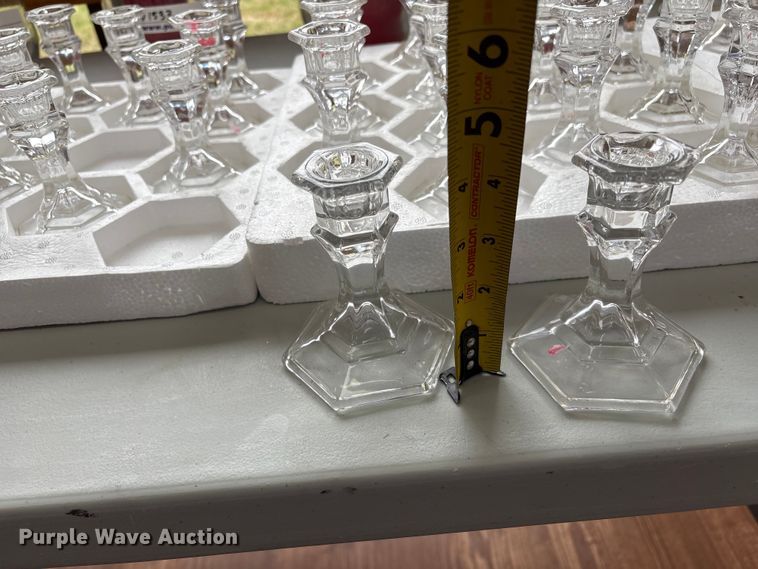 image for item EW1533 Glass decor