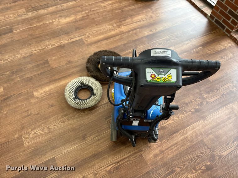 image for item EW1534 Uline Floor scrubber