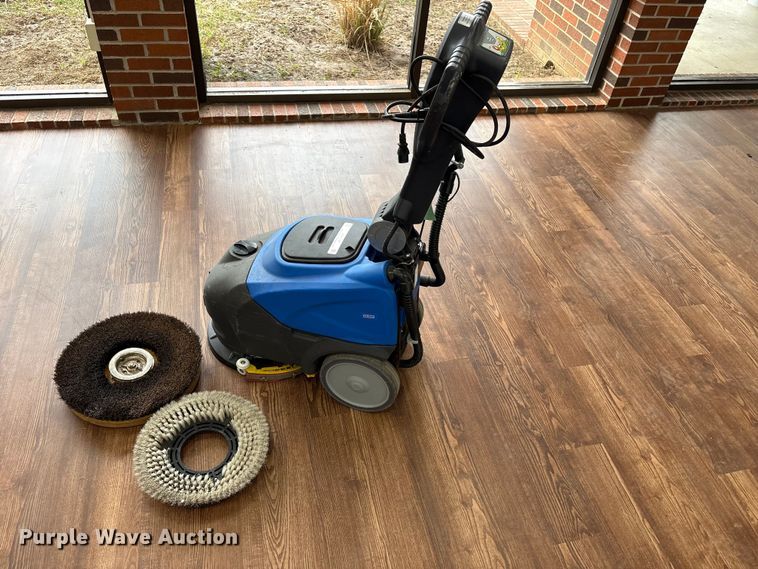 image for item EW1534 Uline Floor scrubber