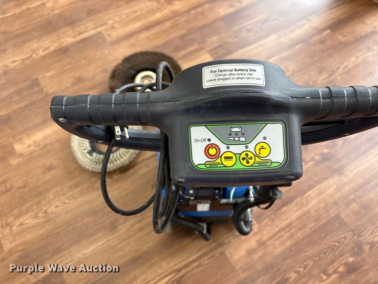 image for item EW1534 Uline Floor scrubber