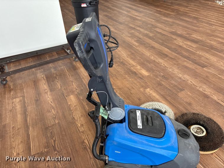 image for item EW1534 Uline Floor scrubber
