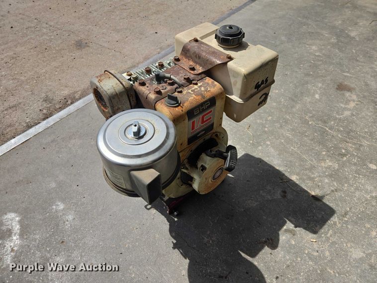 image for item EW1992 (2) engines