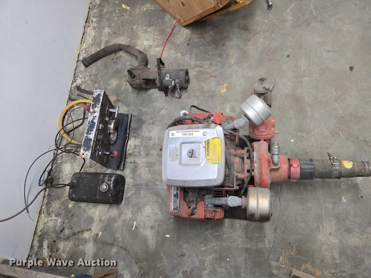 image for item EW1993 Hale 25FB-B42 pump