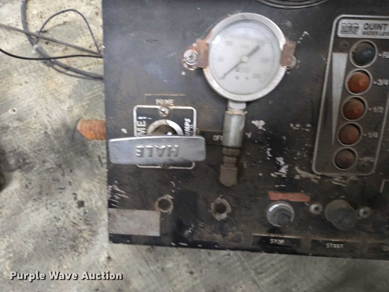 image for item EW1993 Hale 25FB-B42 pump