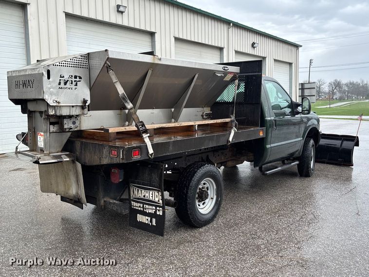 image for item FB3350 2000 Ford F350 Super Duty flatbed pickup truck