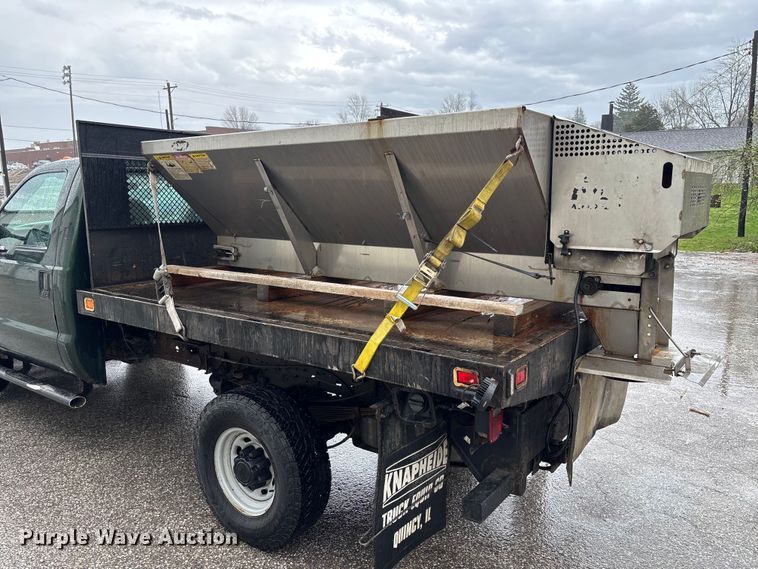 image for item FB3350 2000 Ford F350 Super Duty flatbed pickup truck