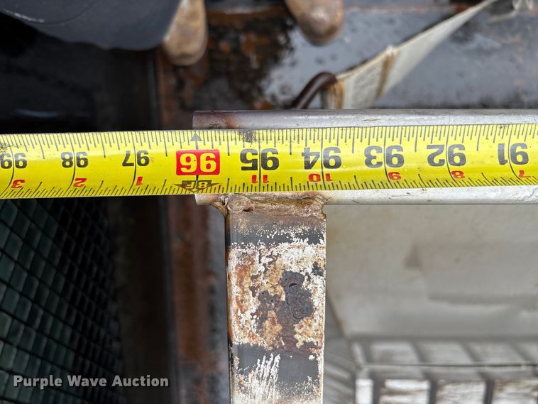 image for item FB3350 2000 Ford F350 Super Duty flatbed pickup truck