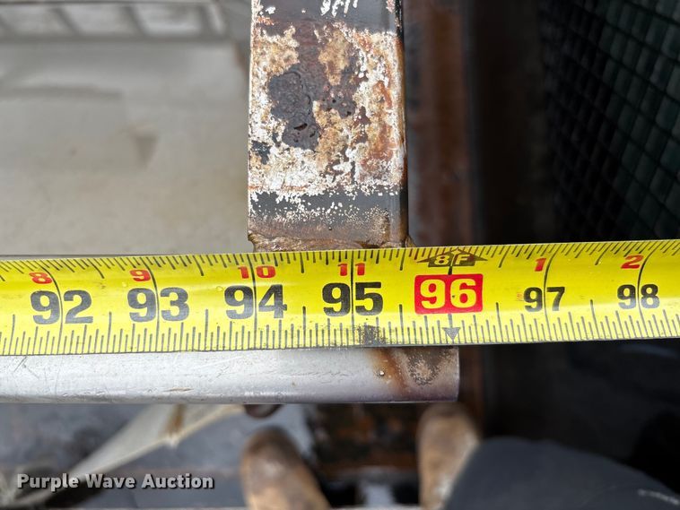 image for item FB3350 2000 Ford F350 Super Duty flatbed pickup truck