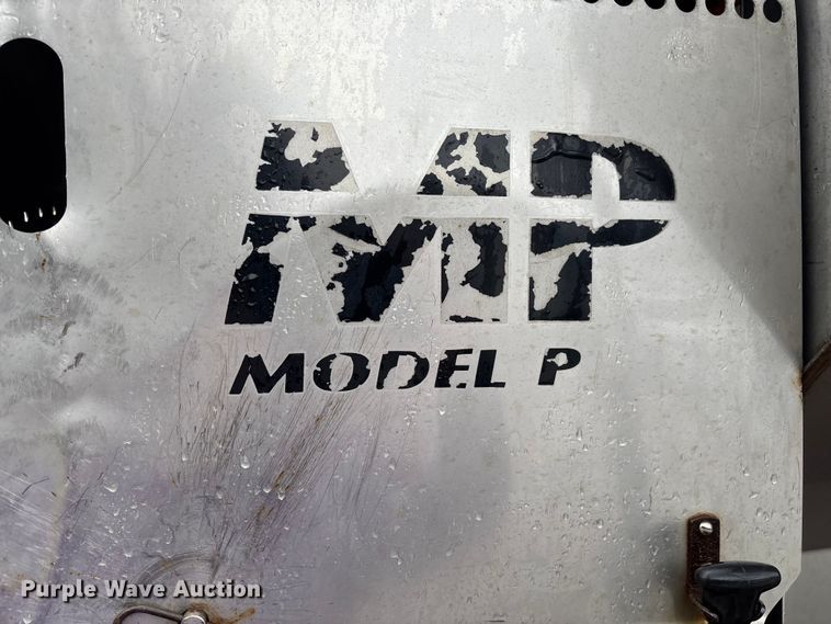 image for item FB3350 2000 Ford F350 Super Duty flatbed pickup truck