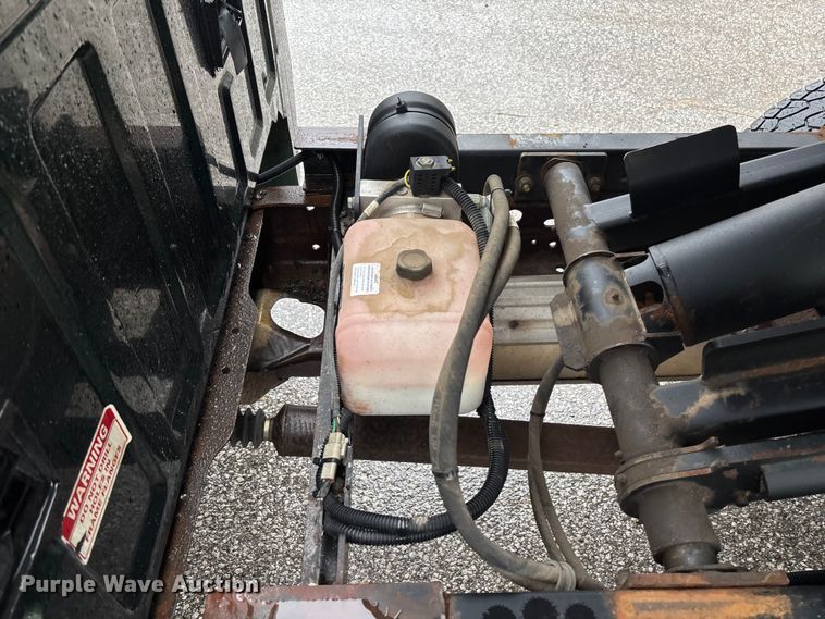 image for item FB3350 2000 Ford F350 Super Duty flatbed pickup truck