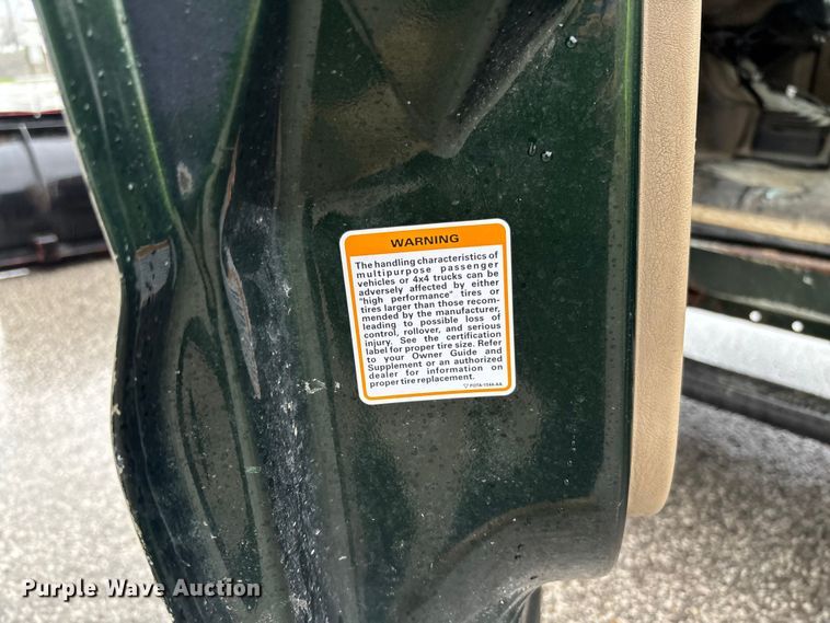 image for item FB3350 2000 Ford F350 Super Duty flatbed pickup truck