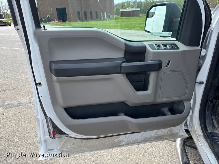 image for item FB3382 2018 Ford F150 Ext. Cab pickup truck